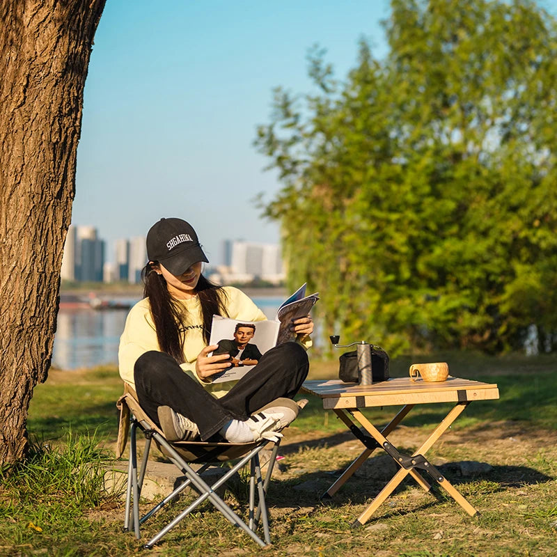 Outdoor Folding Moon Chair